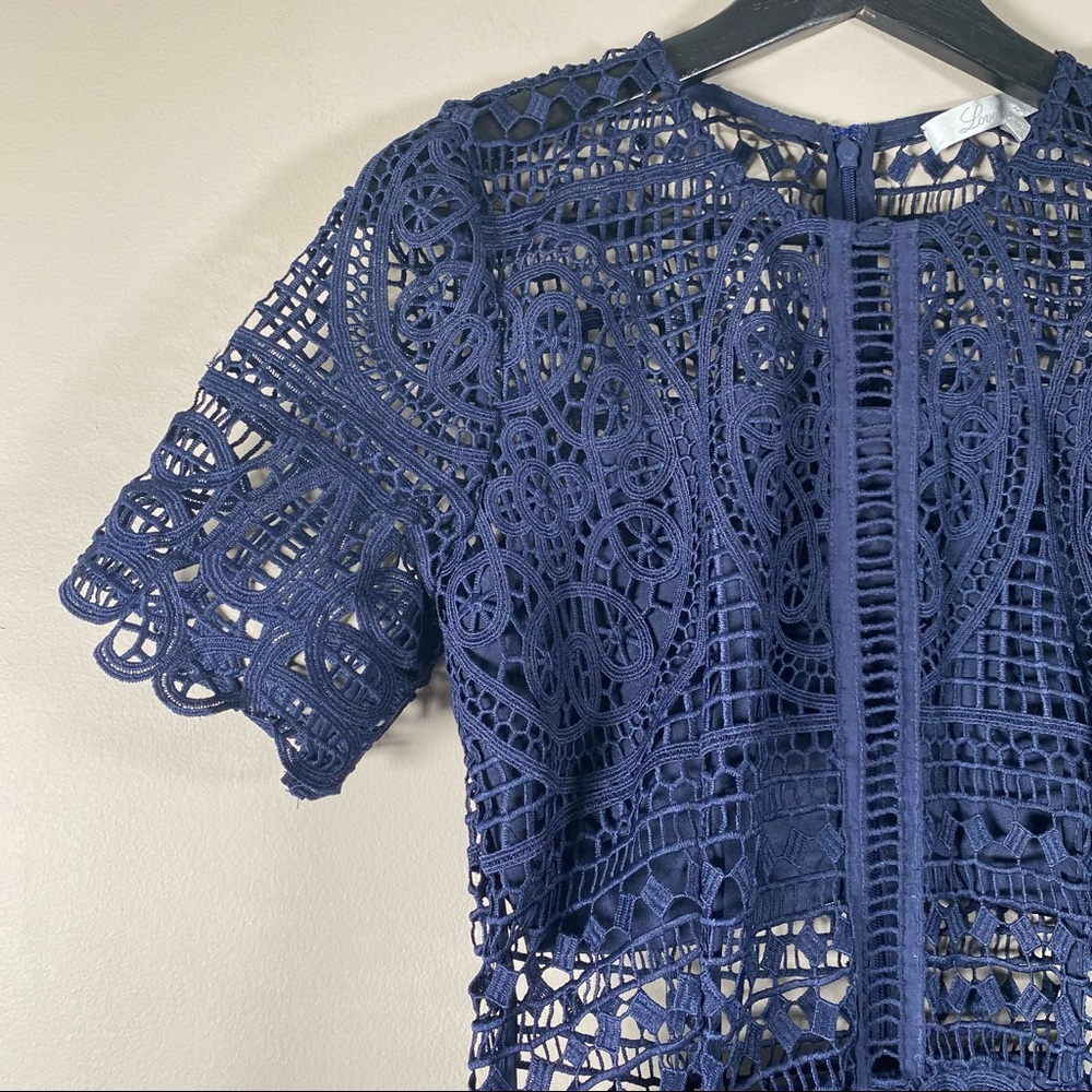 LOVERS + FRIENDS Cherish Navy Lace Rompers size S - Picture 4 of 9